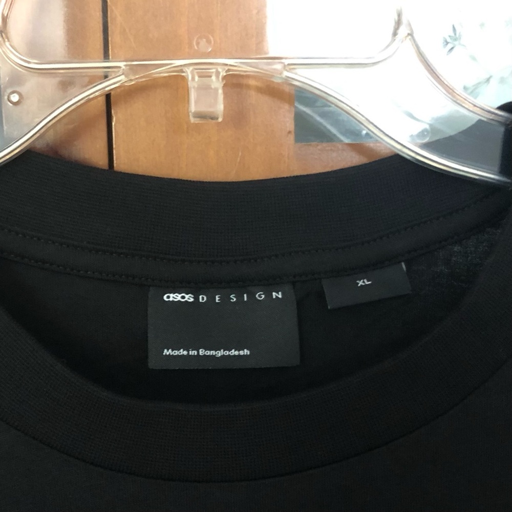 NWOT ASOS Design Atlético Graphic Tee - Picture 4 of 4
